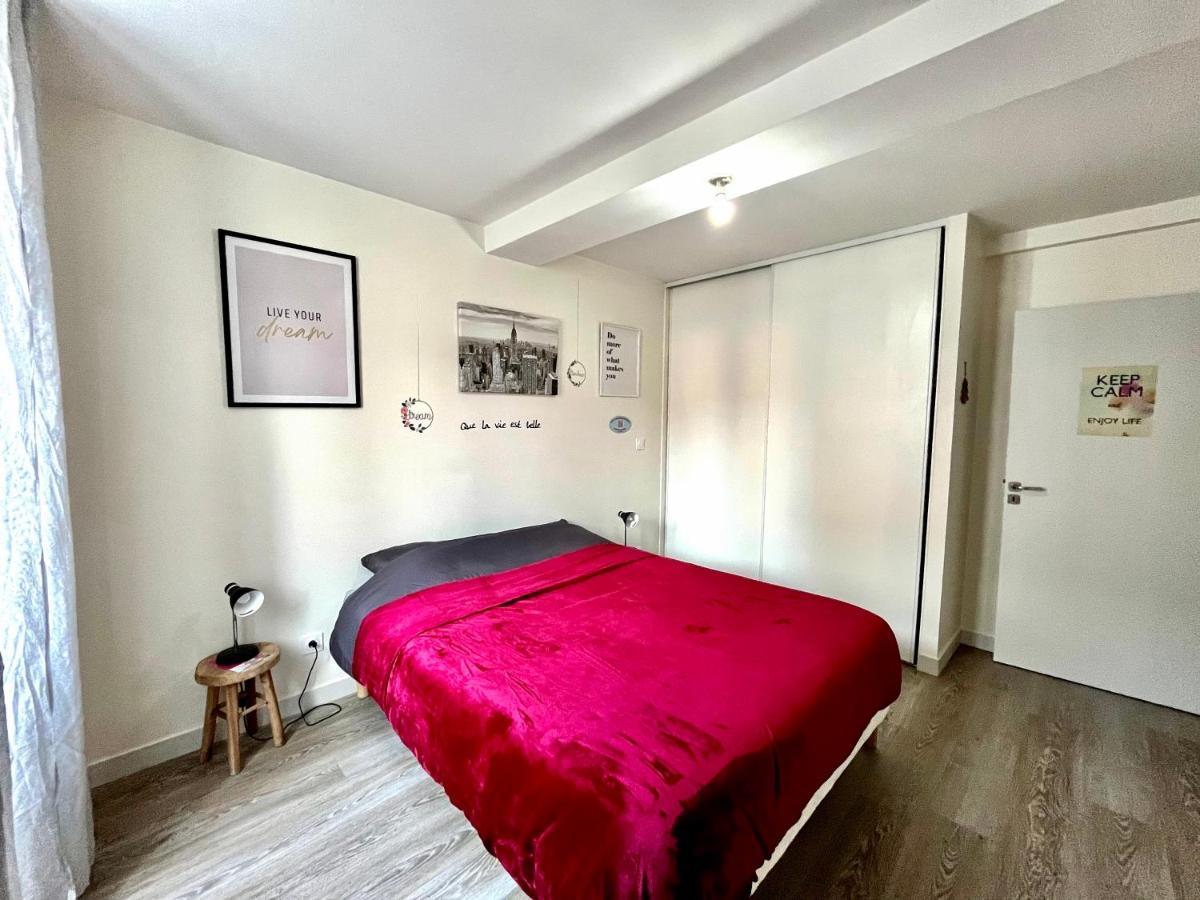 Appartement La Casa du p'tit père 2 adultes et 2 ou 3 enfants à Rives  Extérieur photo